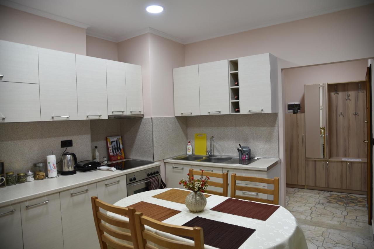 Ecoart Apartments 地拉那 外观 照片